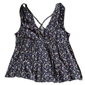 American Eagle Floral Top